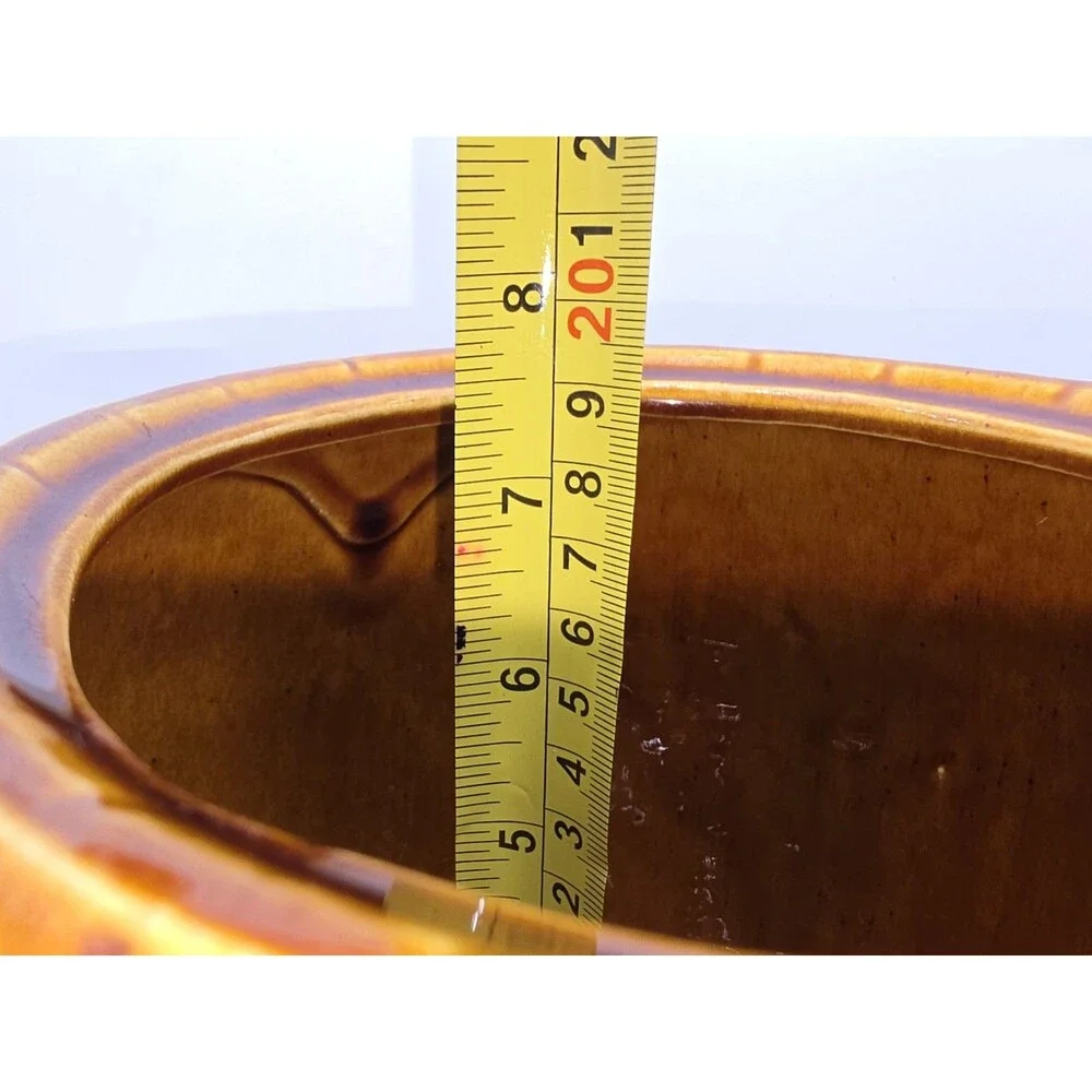 Unbranded vintage ceramic
